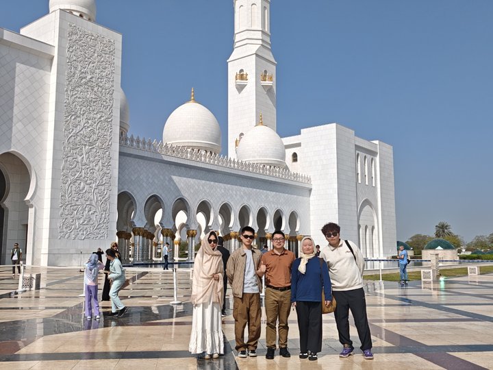 Haorun Medical se rend à Dubaï pour explorer la culture locale et les opportunités du marché